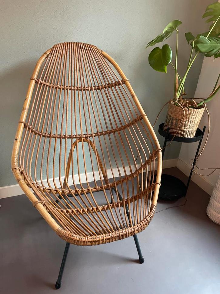 Vintage Rotan Fauteuil - Rohé Noordwolde, Huis en Inrichting, Stoelen, Gebruikt, Eén, Riet of Rotan, Bruin, Ophalen