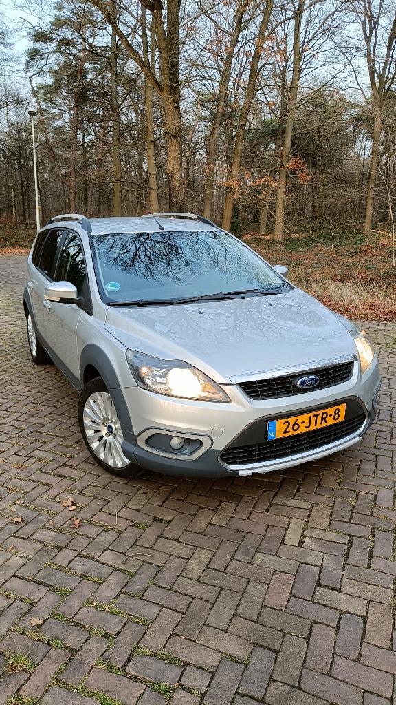 Ford Focus X-road 83.000KM!, Auto's, Ford, Particulier, Focus, ABS, Bluetooth, Boordcomputer, Centrale vergrendeling, Climate control