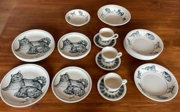 Staffordshire katten servies 22-delig beschikbaar voor biedingen