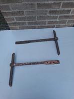 Oude Muurankers (2 stuks), Antiek en Kunst, Ophalen