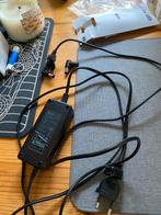 Trust universele laptop adapter, Computers en Software, Laptop-opladers, Ophalen of Verzenden, Zo goed als nieuw, Trust