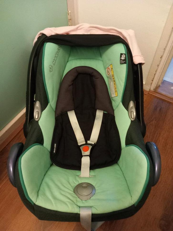 Maxi cosi cabriofix inclusief Easyfix isofix base, Kinderen en Baby's, Autostoeltjes, Gebruikt, Maxi-Cosi, 0 t/m 13 kg, Autogordel of Isofix