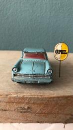 Dinky Toys OPEL Kapitan (1960) vintage inclusief spedje !!!, Hobby en Vrije tijd, Ophalen of Verzenden, Gebruikt, Auto, Dinky Toys