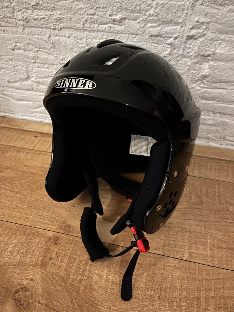 ski helm juior kind jongen meisje sinner giro zwart wit, Overige merken, 100 tot 140 cm, Ophalen of Verzenden, Zo goed als nieuw