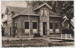 Nieuwkoop. Gemeentehuis. Jaren 50/60., Verzamelen, Ansichtkaarten | Nederland, Verzenden, 1940 tot 1960, Ongelopen, Zuid-Holland