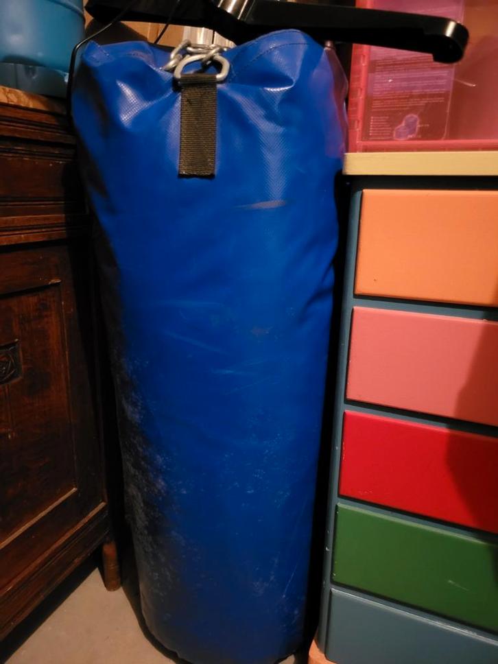 Boksbal - Klaar voor gebruik!, Sport en Fitness, Vechtsporten en Zelfverdediging, Zo goed als nieuw, Overige, Maat XS of kleiner