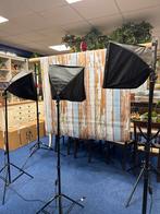 Fotostudio met 3 lampen en achtergronden - Voorhout, Ophalen, Zo goed als nieuw