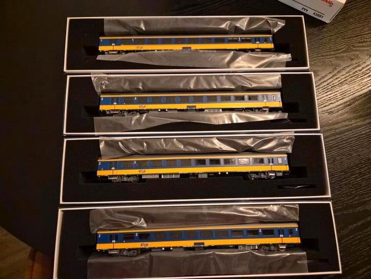 Exacttrain NS Intercity Rijtuigen (4x) H0, Hobby en Vrije tijd, Modeltreinen | H0, Zo goed als nieuw, Wagon, Gelijkstroom of Wisselstroom