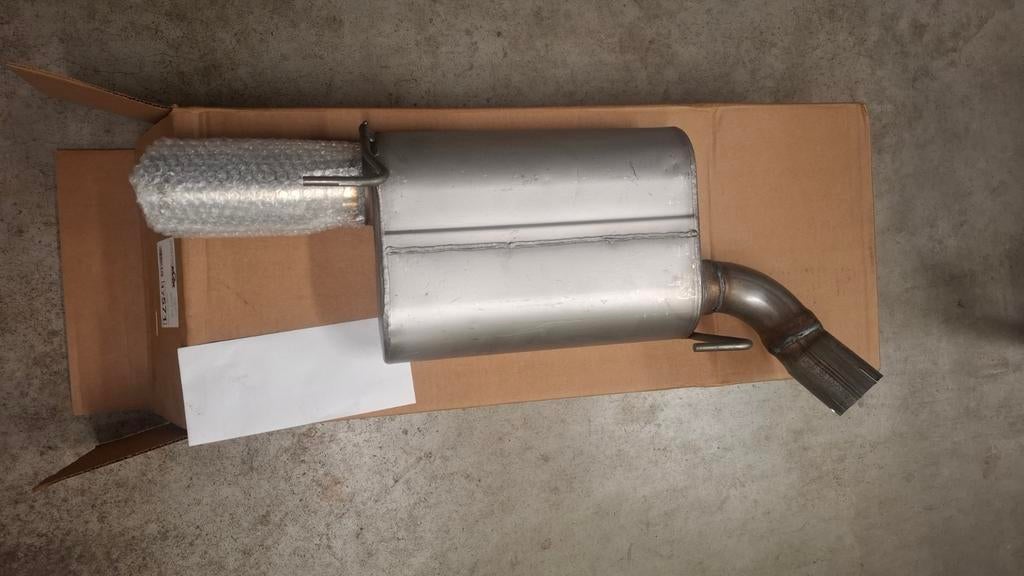 Ford Mustang Achterdemper Links - Dynomax 17571, Auto-onderdelen, Uitlaatsystemen, Ophalen of Verzenden, Nieuw, Ford