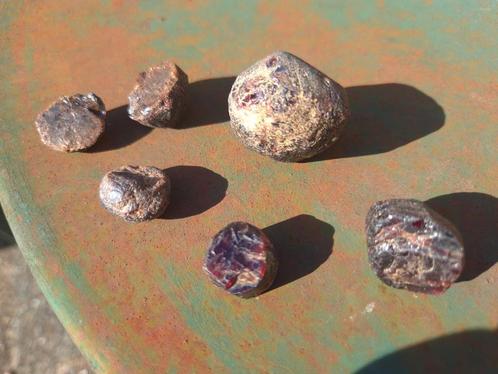 Prachtige ruwe granaatkristallen, Verzamelen, Mineralen en Fossielen, Mineraal, Ophalen of Verzenden