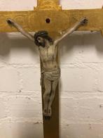 verguld houten kruis met Jezus, Antiek en Kunst, Kunst | Beelden en Houtsnijwerken, Verzenden