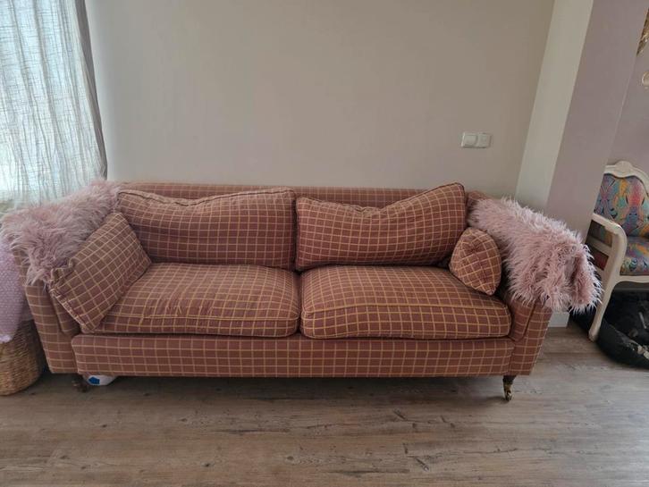 Oud Roze Bankje op Wieltjes, Antiek en Kunst, Antiek | Meubels | Stoelen en Banken, Ophalen of Verzenden