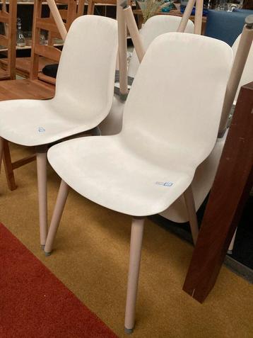 6 IKEA Stoelen - Leifarne beschikbaar voor biedingen