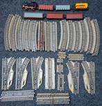 Marklin treinbaan. Veel railsen wissels wagons etc, Hobby en Vrije tijd, Modeltreinen | H0, Wisselstroom, Gebruikt, Ophalen of Verzenden