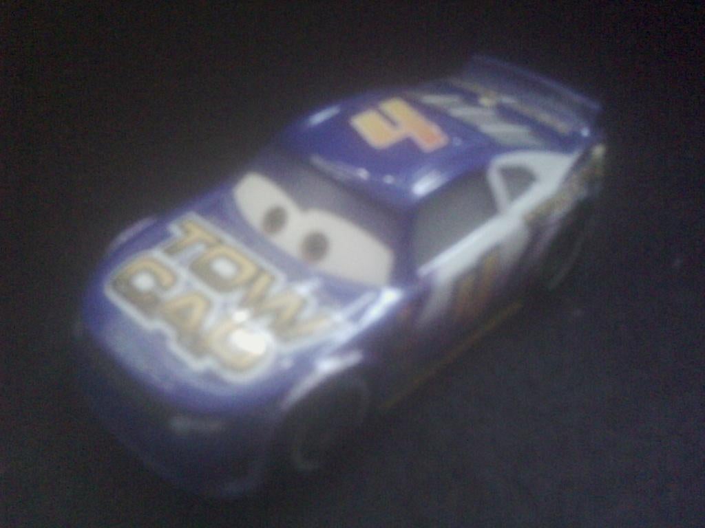 Disney Cars Auto's       Racer Towcap (nummer 4), Kinderen en Baby's, Speelgoed | Speelgoedvoertuigen, Ophalen of Verzenden, Zo goed als nieuw