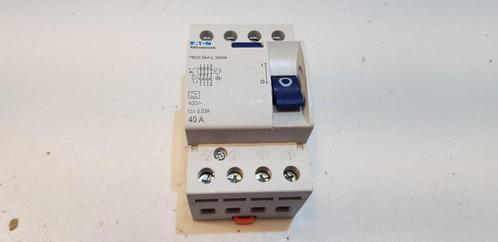 Eaton Groepenkast Aardlekschakelaar RBE 40A 30mA 400V (1x), Hobby en Vrije tijd, Elektronica-componenten, Gebruikt, Ophalen of Verzenden