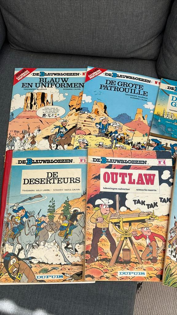 Serie strips Blauwbloezen 1 tm 37, Boeken, Strips | Comics, Zo goed als nieuw, Meerdere comics, Europa, Ophalen of Verzenden