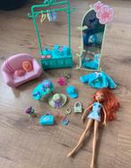 Winx Bloom doll with full furniture set, Kinderen en Baby's, Overige typen, Ophalen of Verzenden, Zo goed als nieuw