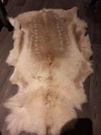 Mooie rendiervacht!, Huis en Inrichting, Stoffering | Tapijten en Kleden, 100 tot 150 cm, Crème, Nieuw, Rechthoekig