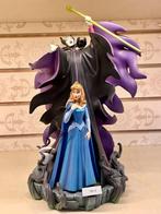 Disneyparks beeld Maleficent en Aurora, Doornroosje, Verzamelen, Ophalen of Verzenden, Nieuw, Beeldje of Figuurtje