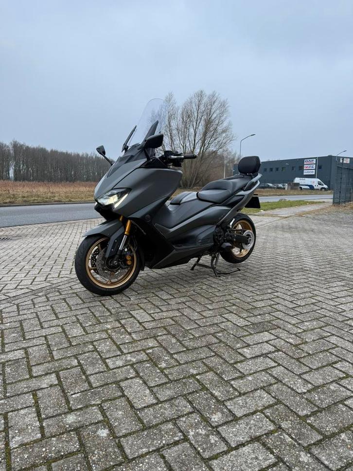 Yamaha TMAX techmax 560 2021, Motoren, Motoren | Yamaha, Particulier, Scooter, 12 t/m 35 kW, 2 cilinders, Minimaal motorrijbewijs A2