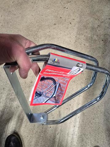 Muur fiets standaard fietsstalling beschikbaar voor biedingen