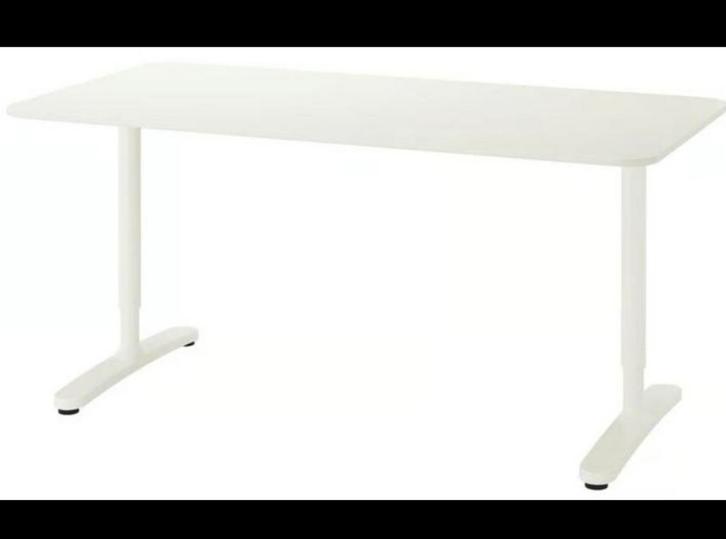 2 x Ikea Bekant Bureau - In hoogte verstelbaar!, Huis en Inrichting, Bureaus, Zo goed als nieuw, Bureau, In hoogte verstelbaar