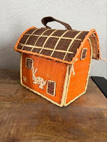 Vintage handgemaakt rotan mandje beschikbaar voor biedingen
