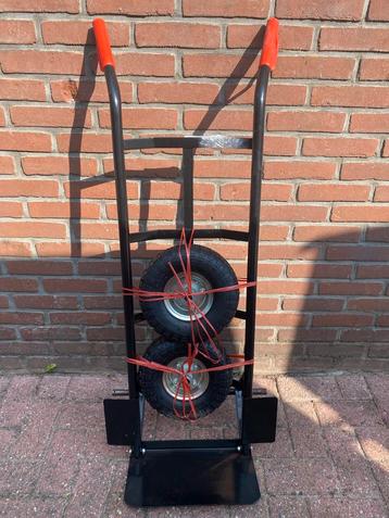 Steekwagen ongebruikt 200kg beschikbaar voor biedingen