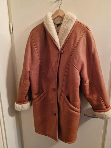 Mooie  heren  schapenleren lammy coat  beschikbaar voor biedingen