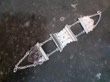 zilveren armband beschikbaar voor biedingen
