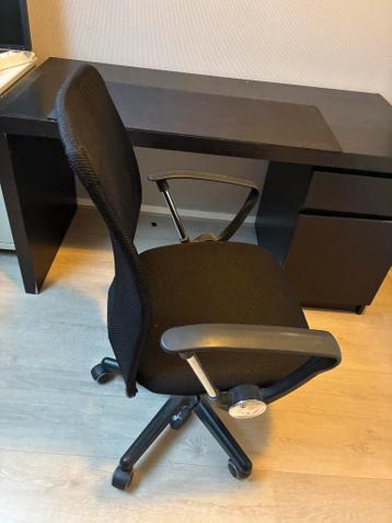 IKEA MALM Bureau + Bureaustoel - afbeelding 4