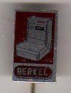 Speldje BERKEL WEEGSCHAAL ROTTERDAM (A9), Verzamelen, Speldjes, Pins en Buttons, Verzenden, Gebruikt, Overige onderwerpen