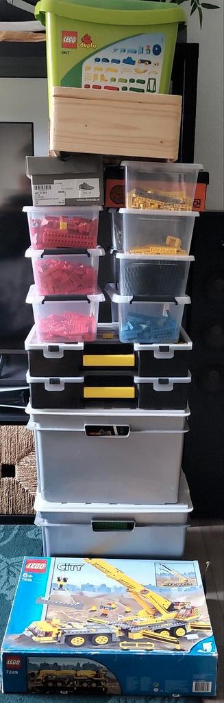 Ruim 20 kilo losse lego  beschikbaar voor biedingen
