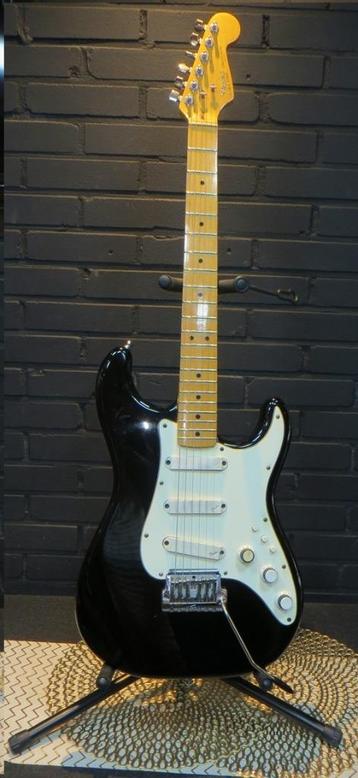 Fender Elite Prototype elektrische gitaar beschikbaar voor biedingen