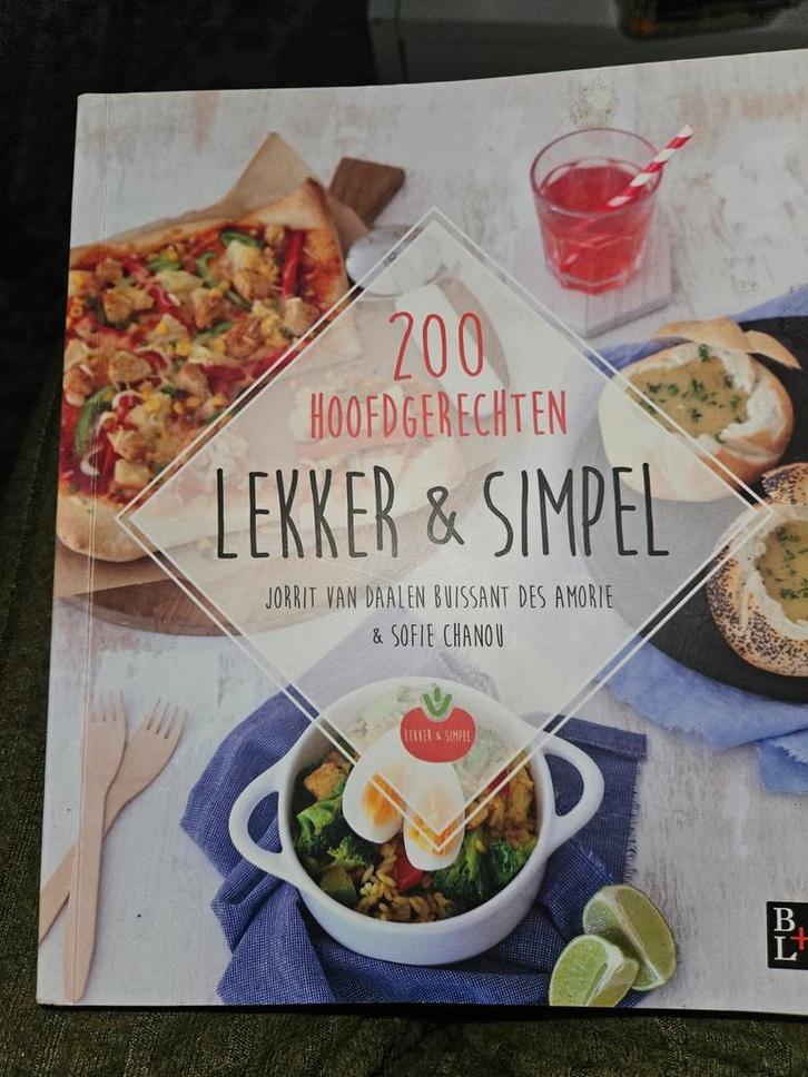 Lekker & Simpel: 200 Hoofdgerechten - Kookboek, Boeken, Kookboeken, Zo goed als nieuw, Hoofdgerechten, Nederland en België, Gezond koken