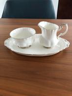 Roomstel met zilverkleurige rand. Royal Albert te, Verzamelen, Ophalen of Verzenden, Zo goed als nieuw, Porselein, Kop en/of schotel