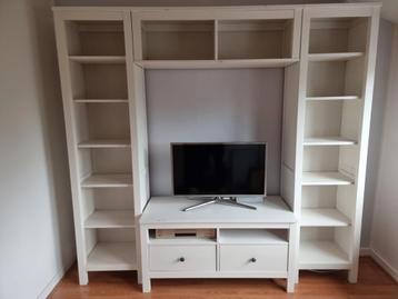 Ikea Hemnes Boekenkast met TV-meubel