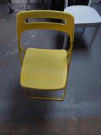 2 gele klapstoelen, Huis en Inrichting, Stoelen, Ophalen, Gebruikt, Overige kleuren, Twee