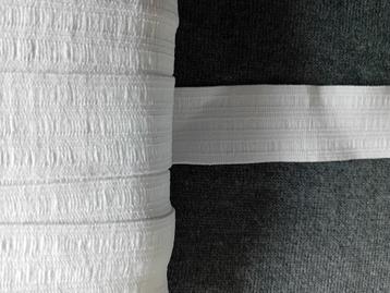 Elast. Tailleband van 3 cm. breed beschikbaar voor biedingen