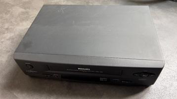 Philips video recorder VR 675 beschikbaar voor biedingen