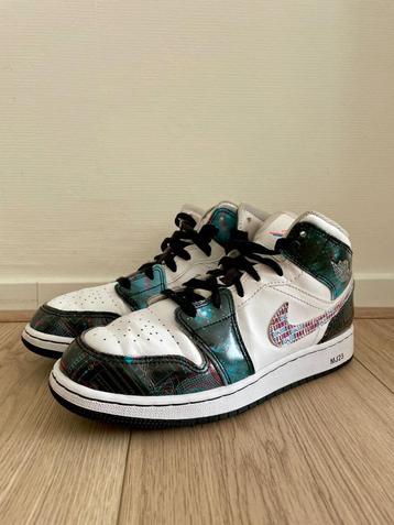 Air Jordan 1 Mid Se Gs 'Take Flight’ maat 38,5 (6Y)