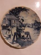 Delfts Blauw Wandbord Klompenmaker, Ophalen of Verzenden