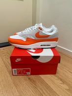 Nike Air Max 1 (W) Safety Orange - Maat 44, Nieuw, Ophalen of Verzenden, Sneakers of Gympen, Nike Air Max 1