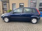 Ford Fiesta 1.4-16V Ambiente -nieuwe APK- all-season, Auto's, Te koop, Geïmporteerd, 5 stoelen, Benzine