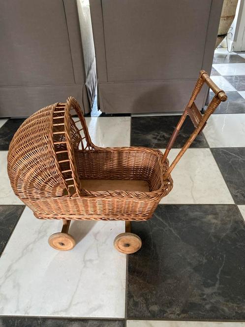 Oude Poppenwagen in Goede Staat, Antiek en Kunst, Antiek | Speelgoed, Ophalen