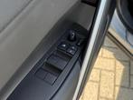 Toyota Corolla Cross Hybrid 140 Style + Premium Pack II +Pan, Gebruikt, Euro 6, 4 cilinders, Adaptive Cruise Control