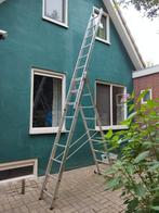 Altrex ladder, drie delig, Doe-het-zelf en Verbouw, Ladders en Trappen, Ophalen, Zo goed als nieuw, 4 meter of meer