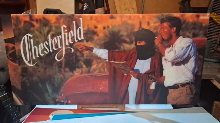 Chesterfield lichtreclame acrylaat, Verzamelen, Merken en Reclamevoorwerpen, Zo goed als nieuw, Reclamebord, Ophalen