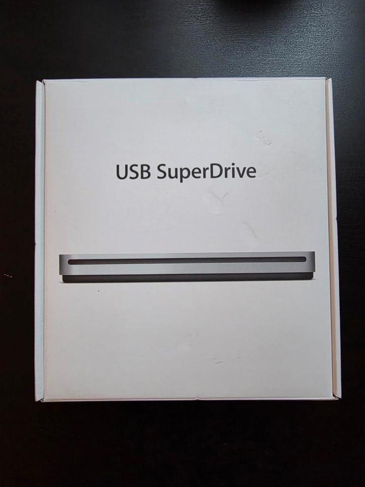 Apple SuperDrive USB - Externe CD/DVD Speler A1379, Computers en Software, Optische drives, Zo goed als nieuw, Extern, MacOS, Windows